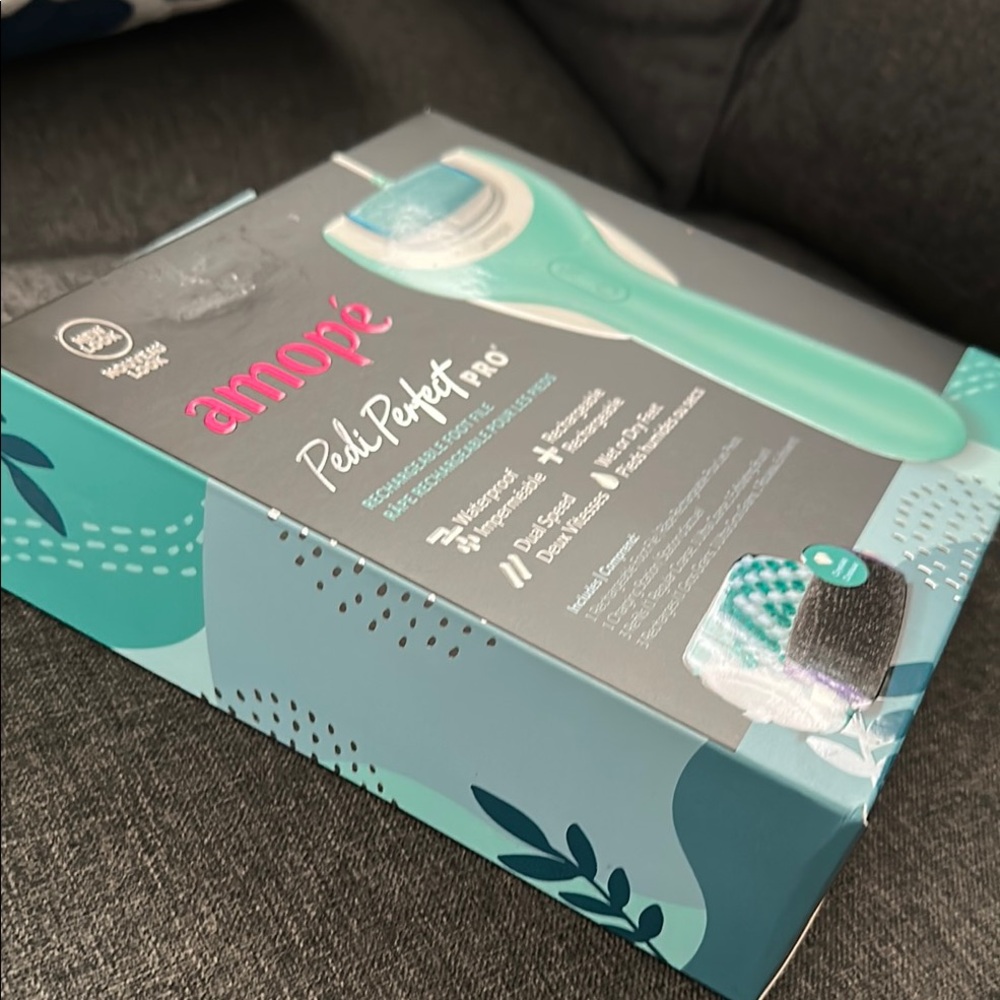 NEW AMOPE PEDI PERFECT PRO Rechargeable Foot file - Picture 5 of 5